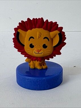 2025 McDONALD'S Disney 70th Anniversary Disneyland Happy Meal Toy Simba
